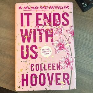 Book: IT ENDS WITH US by Colleen Hoover